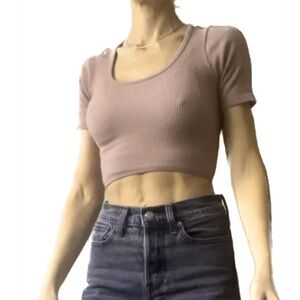 Dusty Rose Ribbed Cropped Short Sleeve Shirt | S